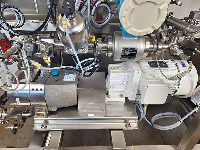 Used GE Healthcare UniFlux 120 TFF System