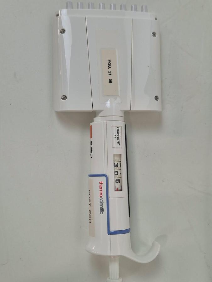 Used Finnpipette F 6 position pipett stand