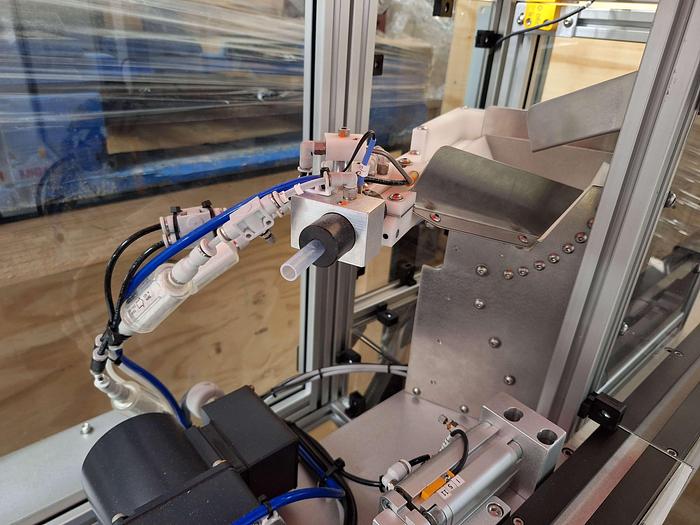 Used Quickpouch Automated Form-Fill Seal Packaging Machine with Videojet Dataflex Printer for Quickpouch Auto loader