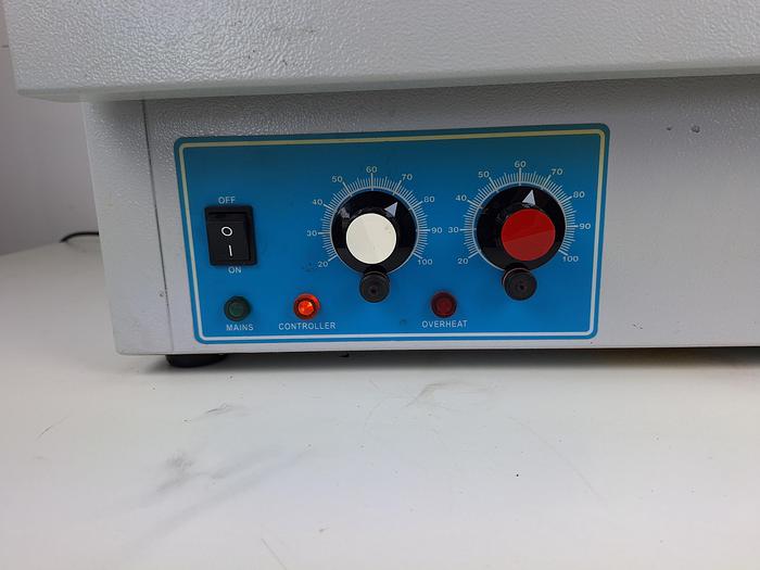 Used Genlab MINI/50 Incubator