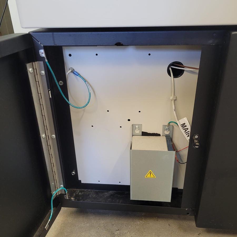 Used Thermo Scientific 600V TSX Series Ultra Freezer