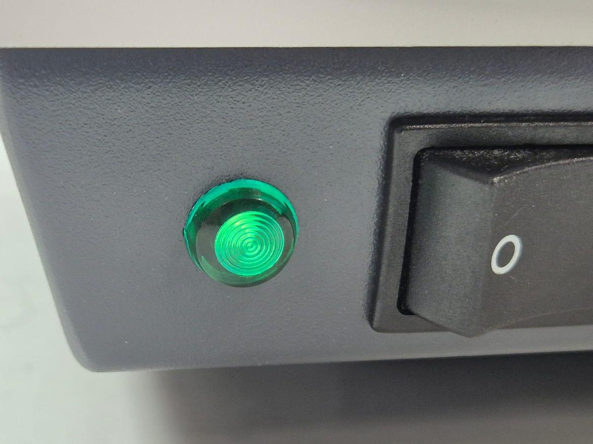 Used Agilent Cary Series UV-Vis Spectrophotometer