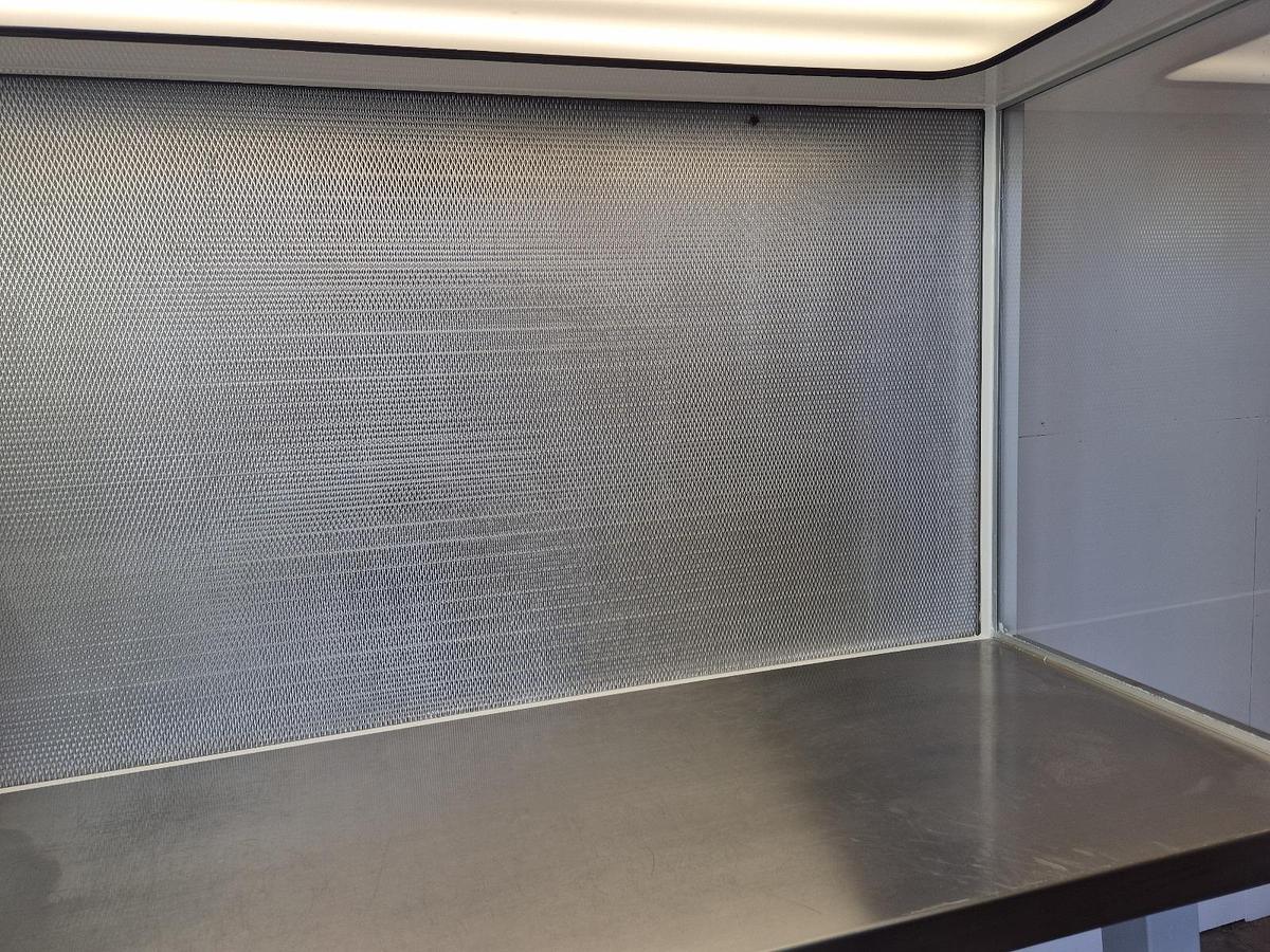 Used CAS Laminar Flow CA9 Cabinet