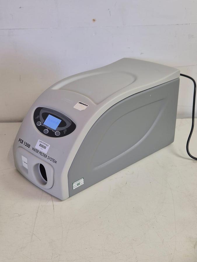 Used Agilent PCB1500 Water Peltier System
