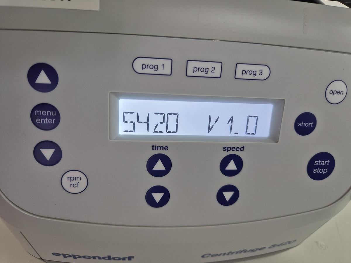 Used Eppendorf 5420 Centrifuge