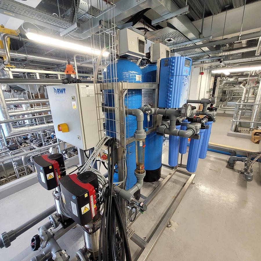 Used BWT Carbon Filter System