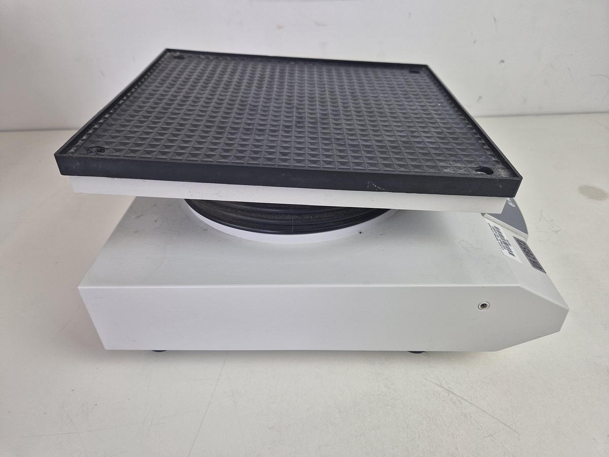 Used Heidolph Polymax 1040 Platform Shaker