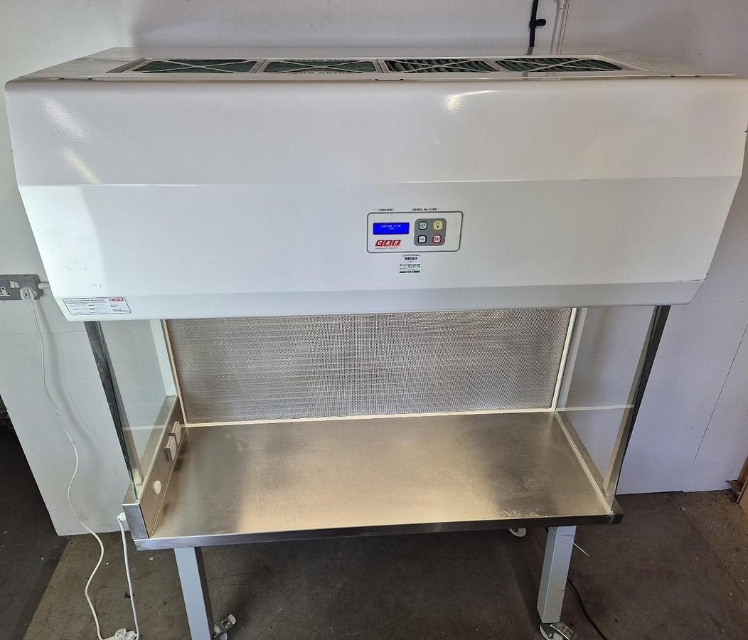 Used CAS Laminar Flow CA9 Cabinet