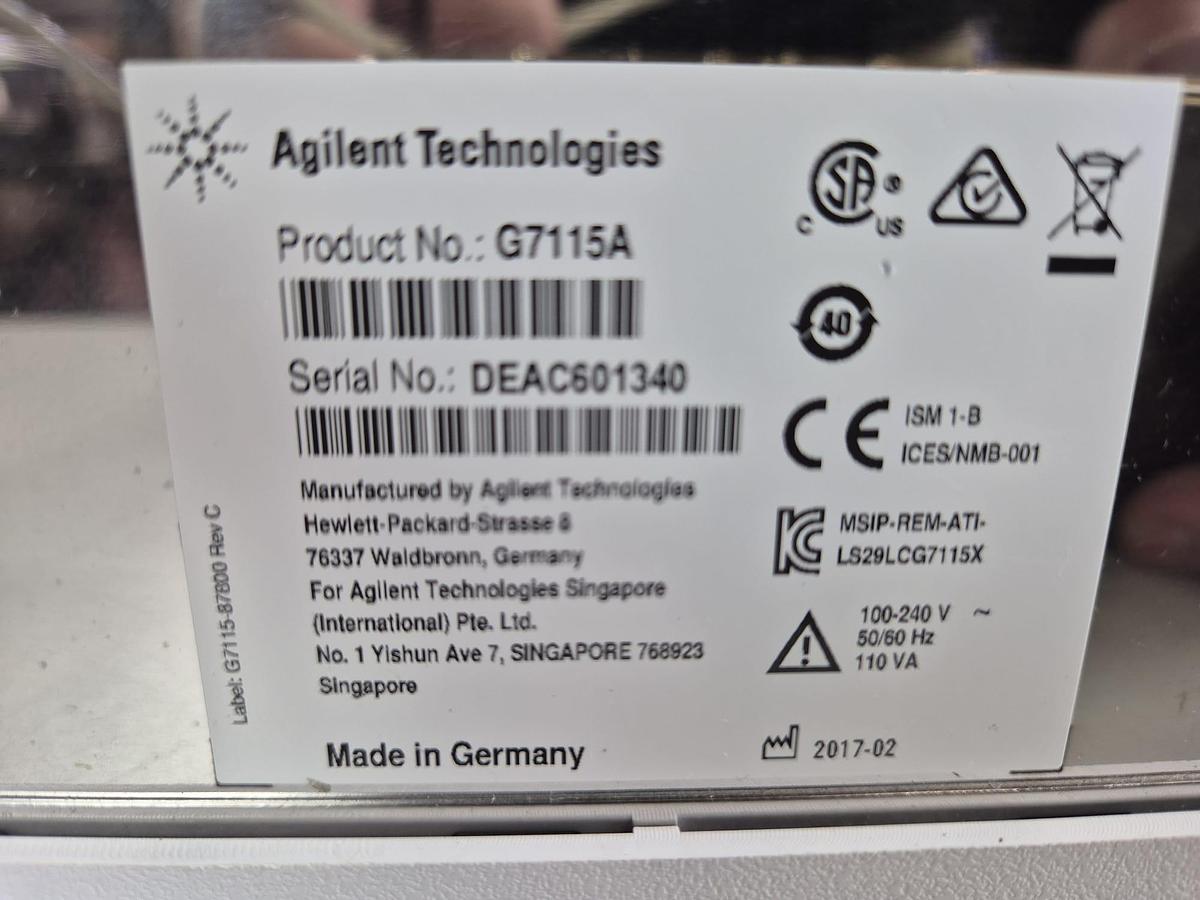 Used Agilent Cary 1260 infinity HPLC system