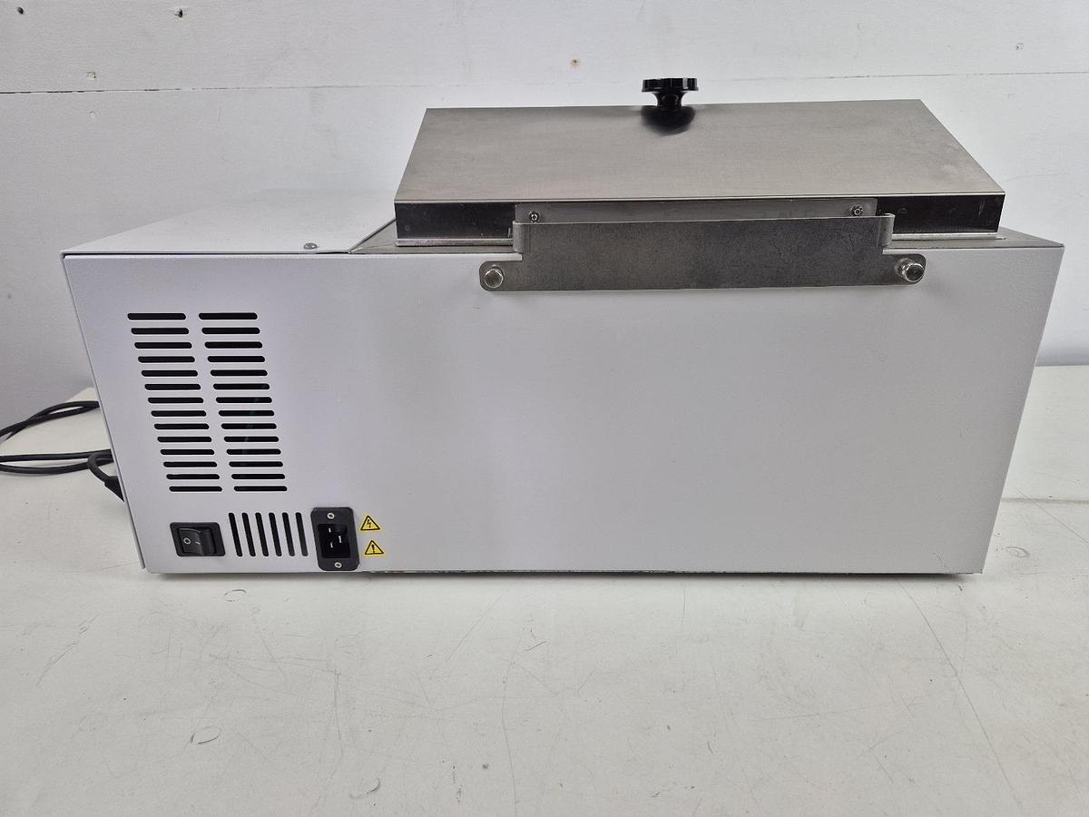 Used Thermo Scientific Precision CIR19 Heated Circulating Bath