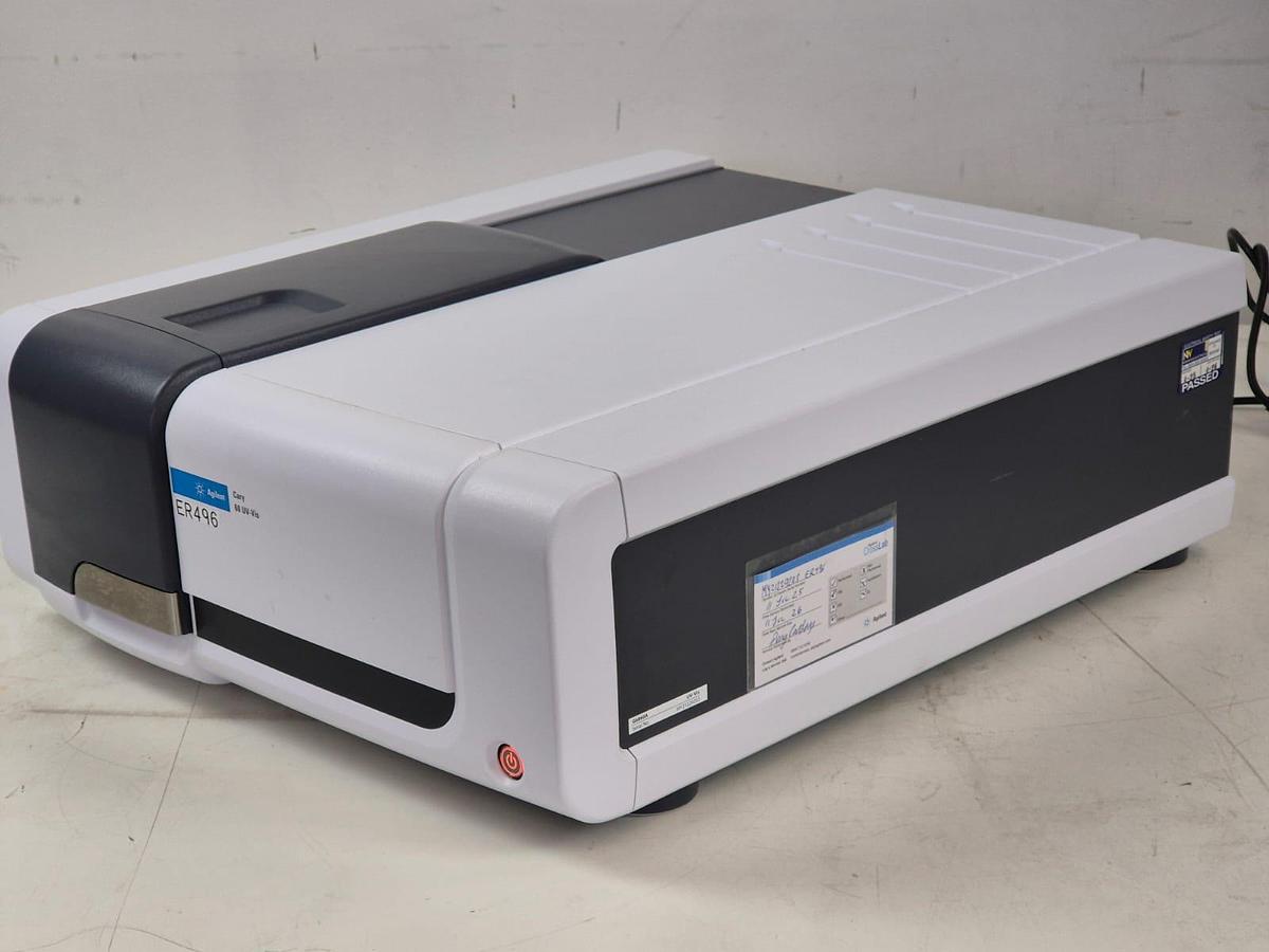 Used Agilent Carey 60 UV-Vis Spectrophotometer