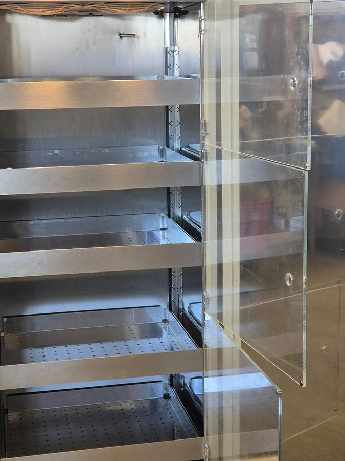 Used Gram R290 Fridge