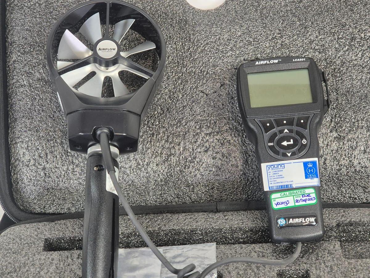 Used TSI Alnor LCA501 Air Velocity Meter