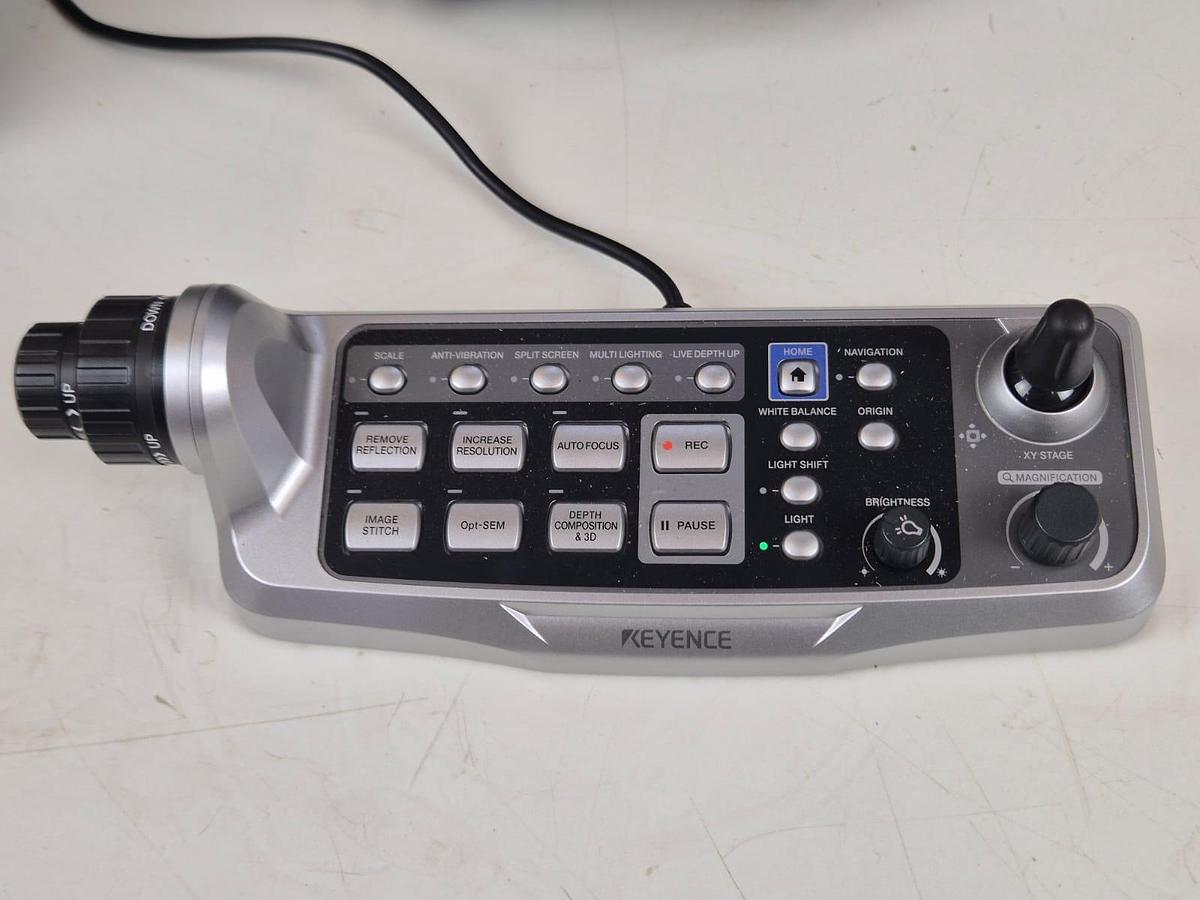 Used Keyence VHX‑700 digital microscope system