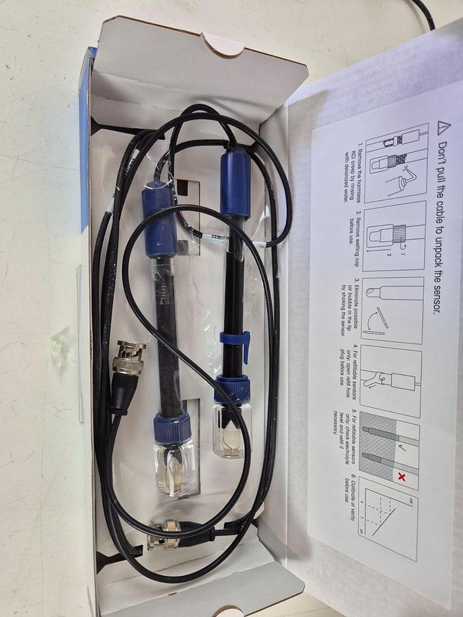 Used Mettler Toledo 5 Easy FE20 Benchtop Meter