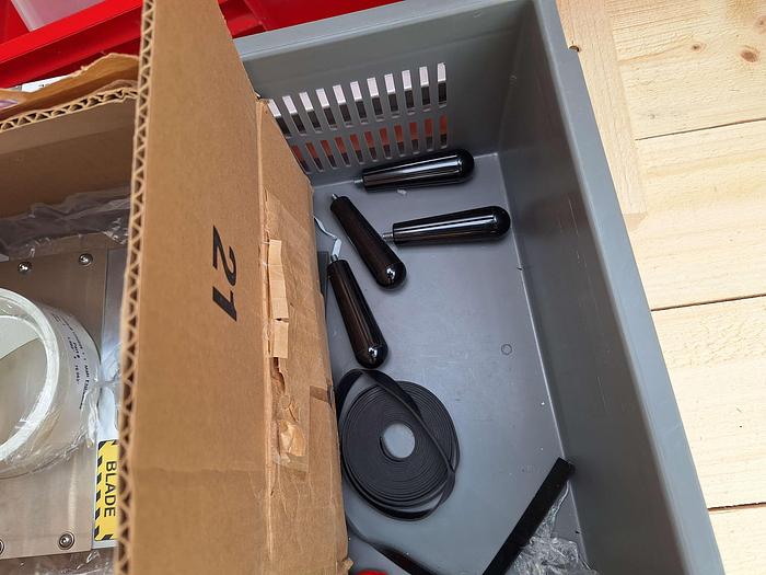 Used Quickpouch Automated Form-Fill Seal Packaging Machine with Videojet Dataflex Printer for Quickpouch Auto loader