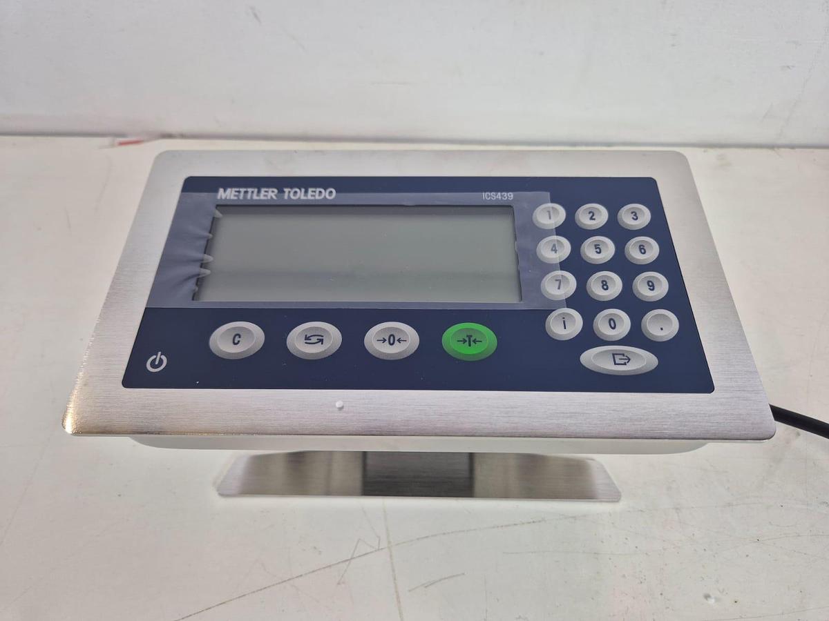 Used Mettler Toledo ICS439 Weighing Terminal