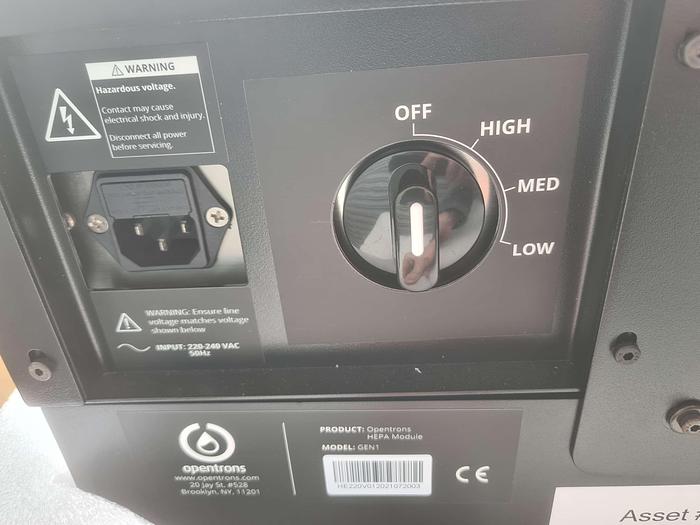 Used Unused Opentrons OT-2 with HEPA module Liquid Handling Robot in original packaging