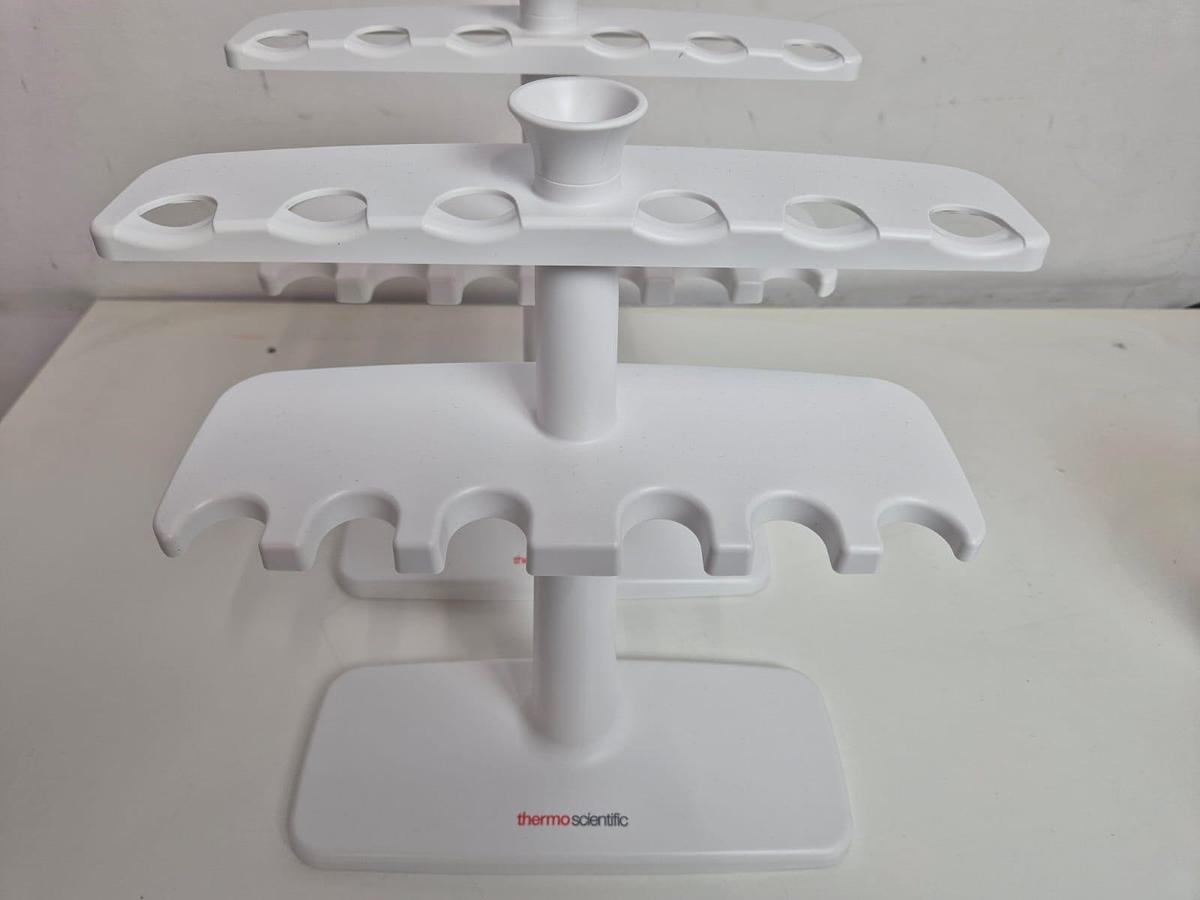 Used Thermo Scientific Finnpipette 8 Channel Novus MCP8 100-1200 µL