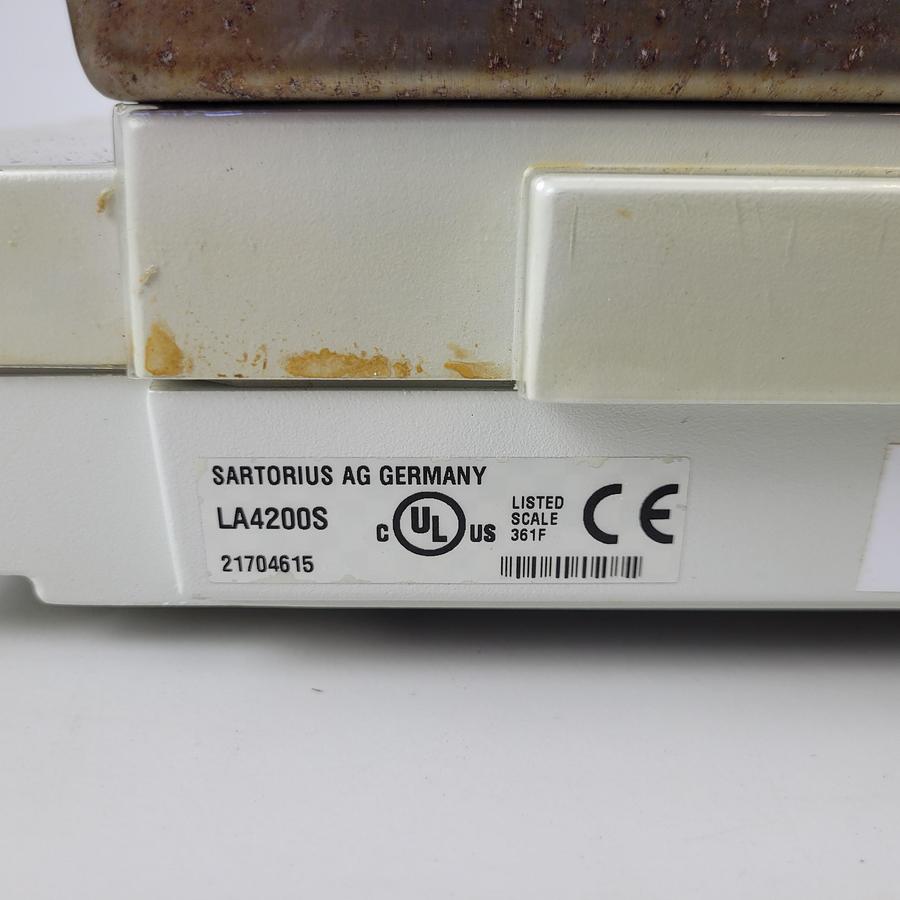 Used Sartorius la4200s balance