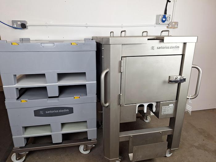 Used Sartorius Stedim Palletank Cubical Jacketed-Mix 200L Storage Tank