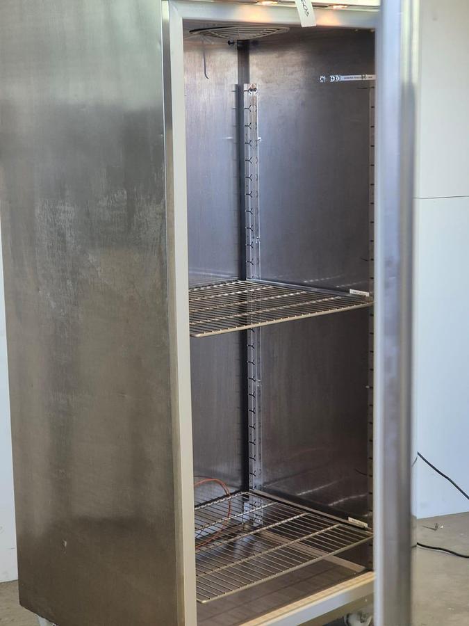 Used Gram R290 Fridge