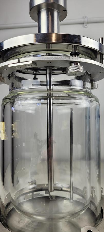Used Eppendorf BioFlo 320 Glass Vessel Bioreactor 5L