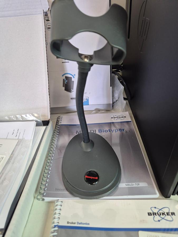 Used Bruker microflex spectrometer mass