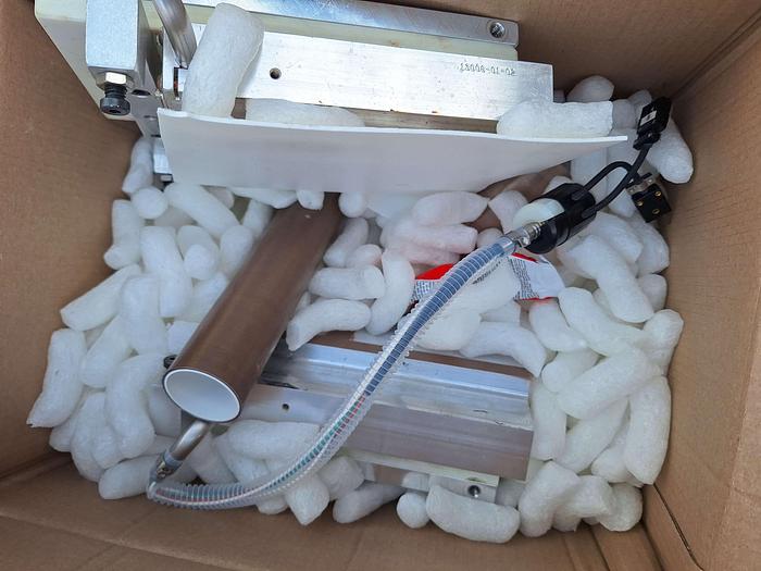 Used Quickpouch Automated Form-Fill Seal Packaging Machine with Videojet Dataflex Printer for Quickpouch Auto loader