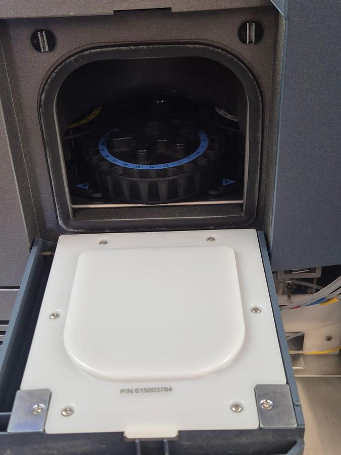 Used Waters 2489 Alliance HPLC System