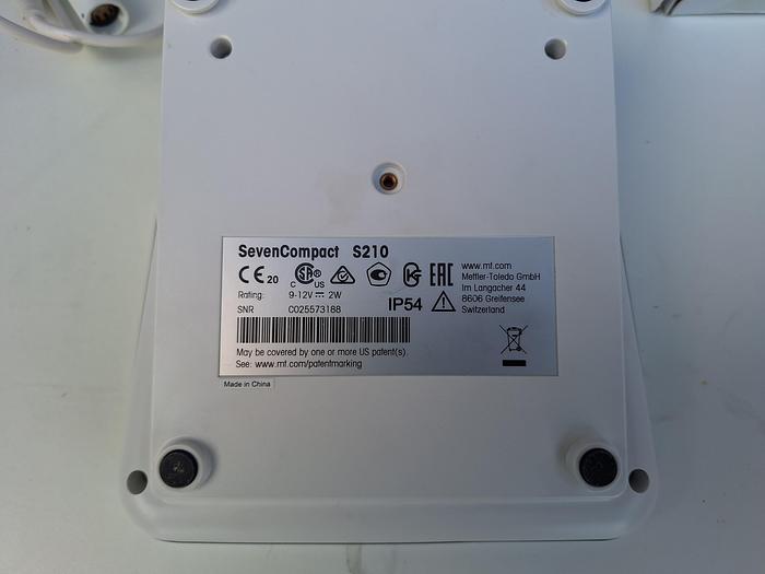 Used Mettler Toledo SevenCompact S210 PH Meter