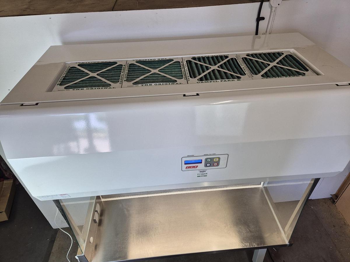 Used CAS Laminar Flow CA9 Cabinet