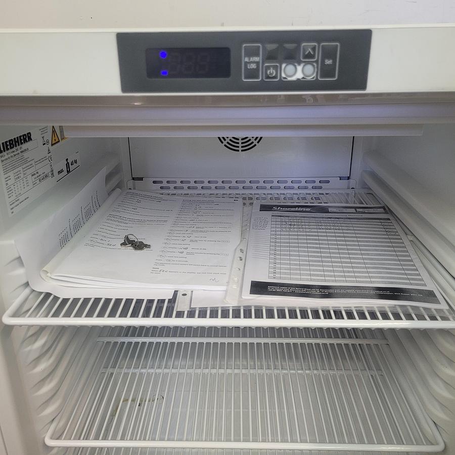 Used Iiebherr SN Fridge