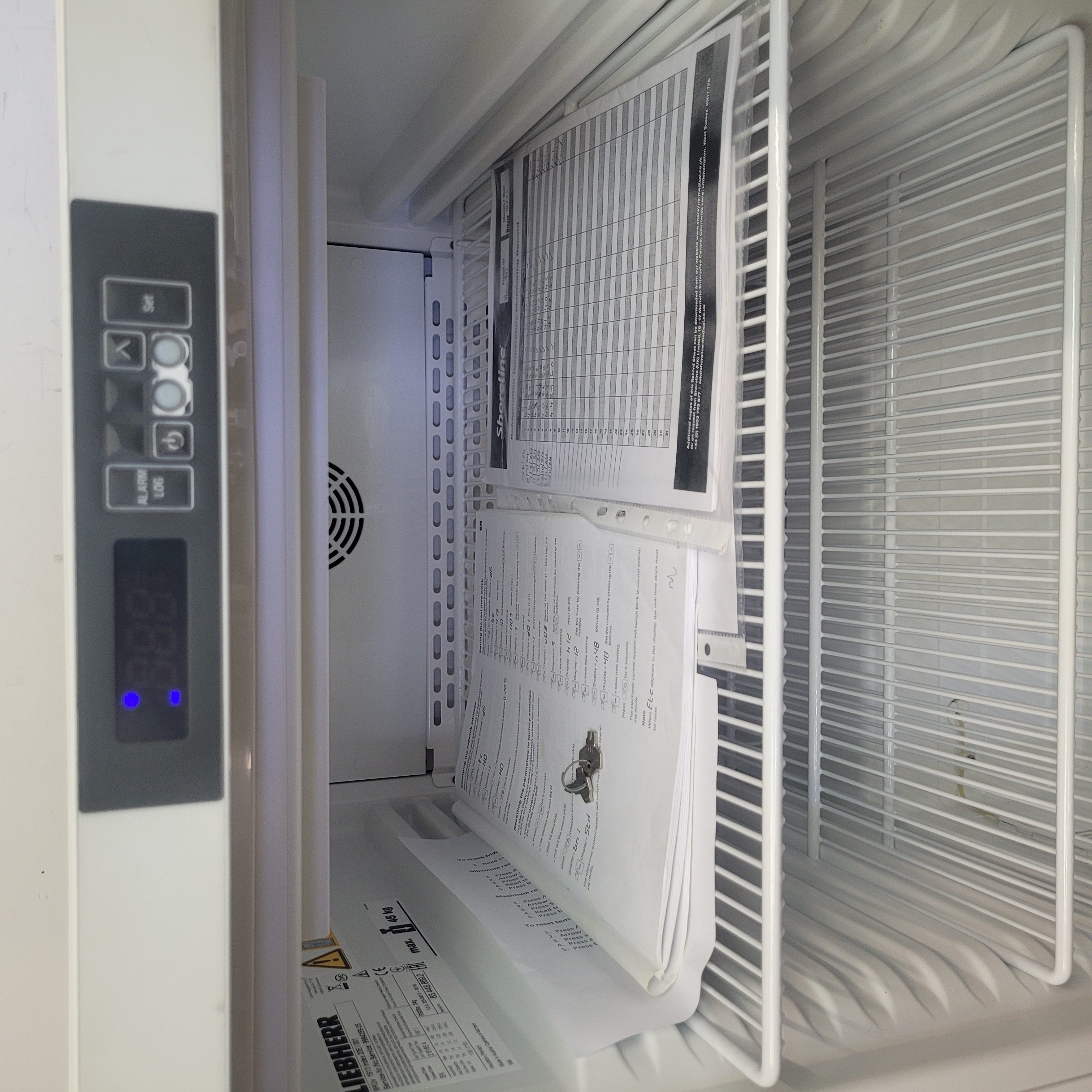 Used Iiebherr SN Fridge 