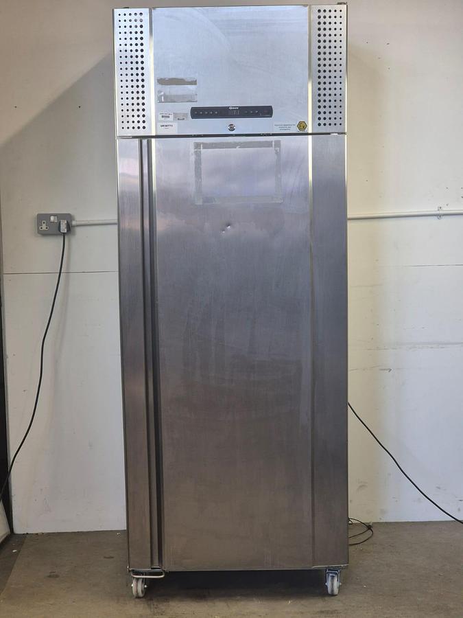 Used Gram R290 Fridge