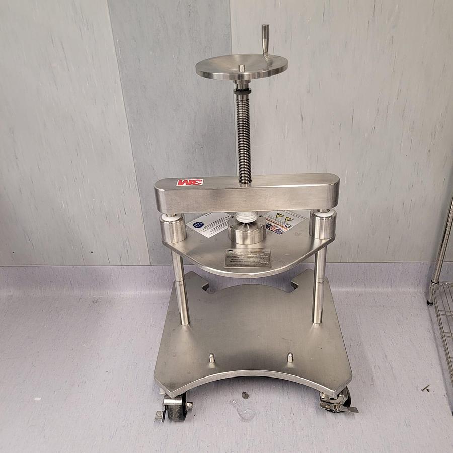 Used 3M Zeta Plus 16EZA Encapsulated System Holder