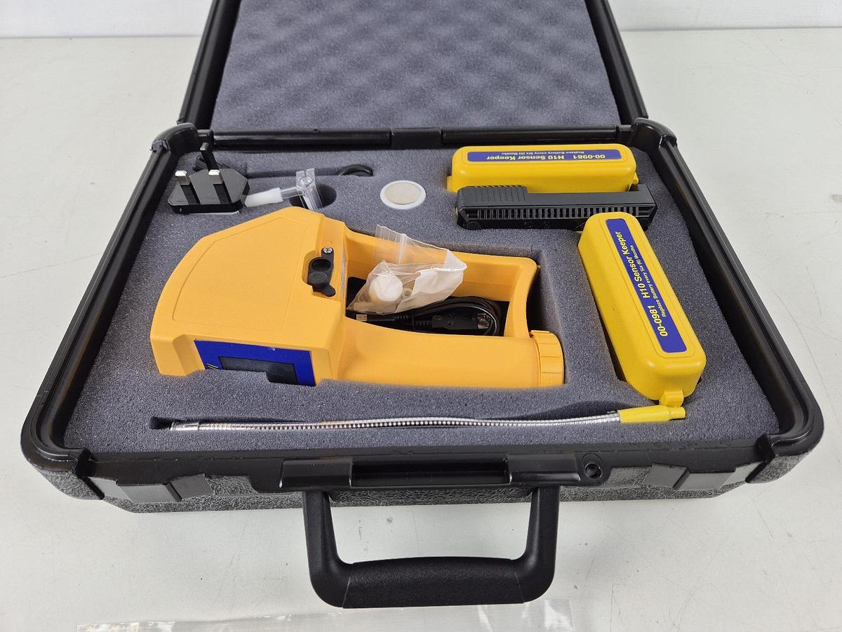 Used ATi Portsens111 Gas Leak Detector