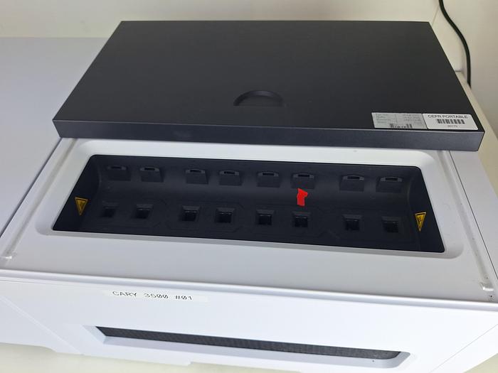 Used Agilent Cary UV-Vis Multicel Spectrophotometer