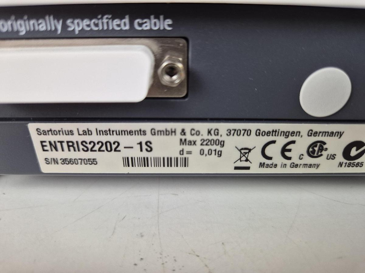 Used Sartorius Tare ENTRIS2202-1S Balance