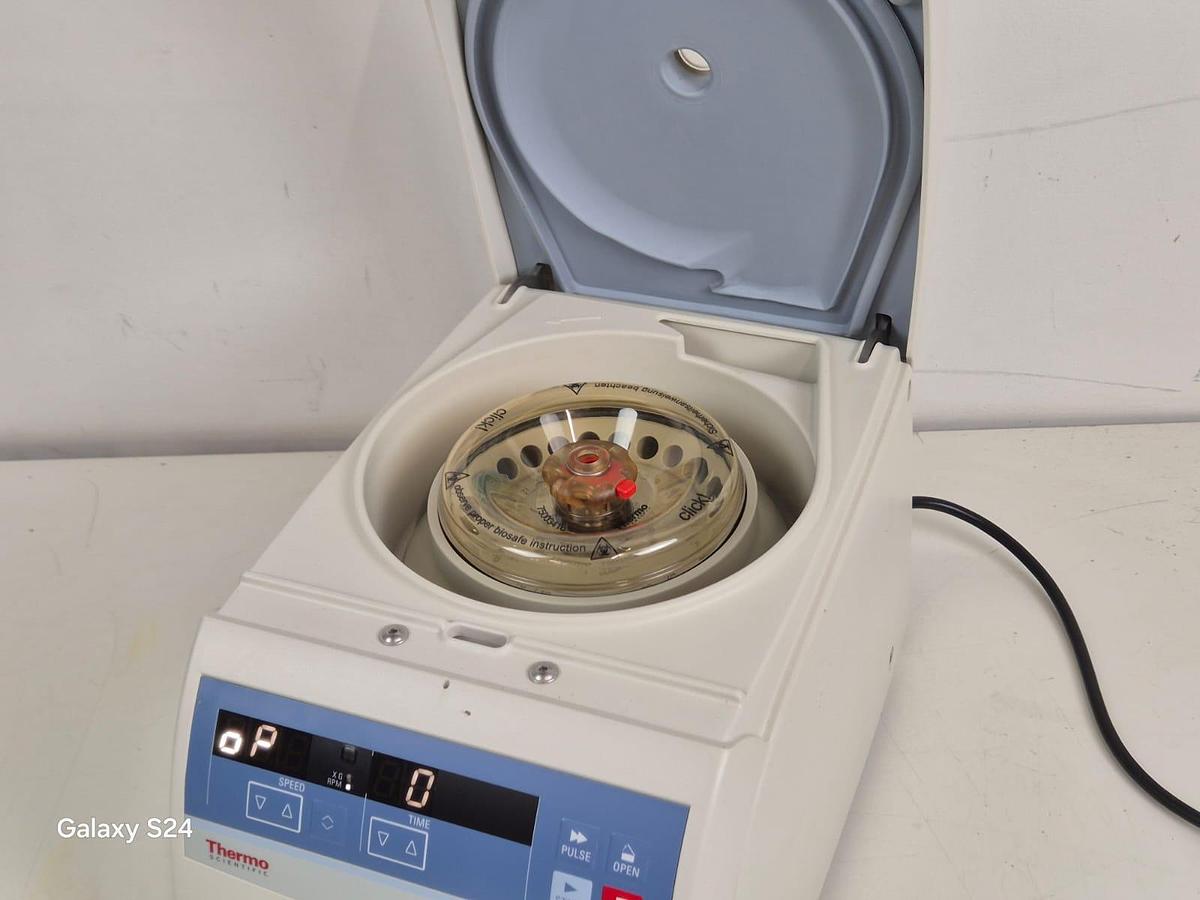 Used Thermo Fisher Heraeus Pico17 Centrifuge