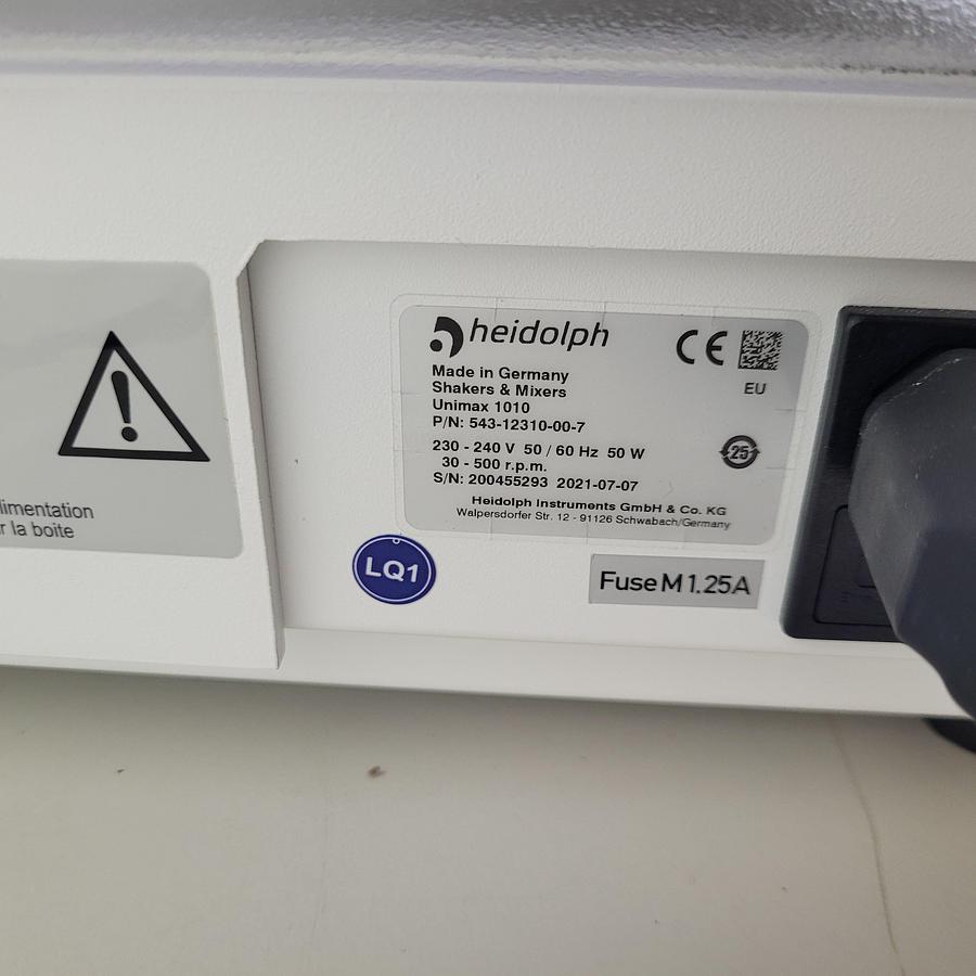 Used Heidolph Unimax 1010 Shaker with Inkubator 100