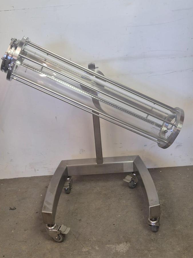 Used  AxiChrom 140/500 Chromatography Column