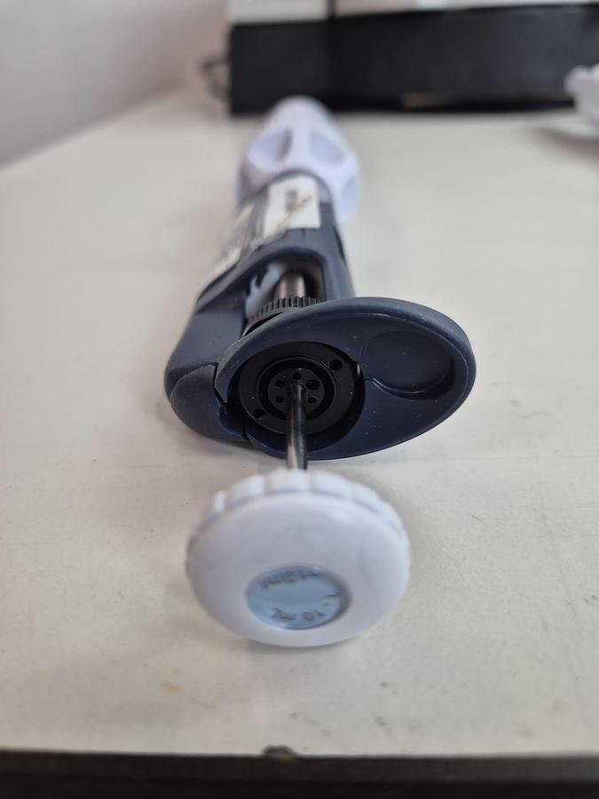 Used Gilson Pipetman L P10mLL 1-10ml Pipette