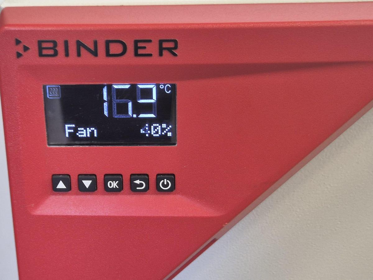 Used Binder BF260 Incubator