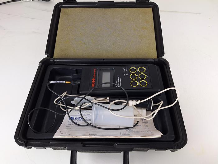 Used Hanna Instruments HI 9060 Waterproof Thermistor Thermometer