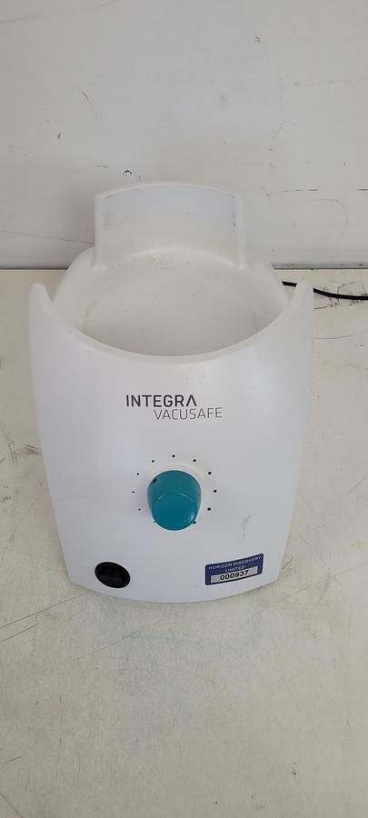 Used Intergra Bioscience AG Vacusafe