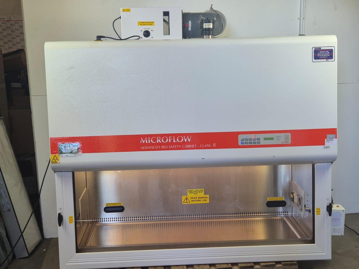 Used Bioquell Microflow Bio Safety Cabinet Class