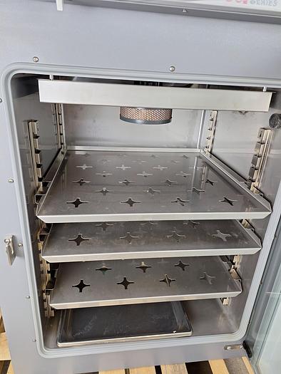 Used Shel Lab SC05A-2 CO2 Series