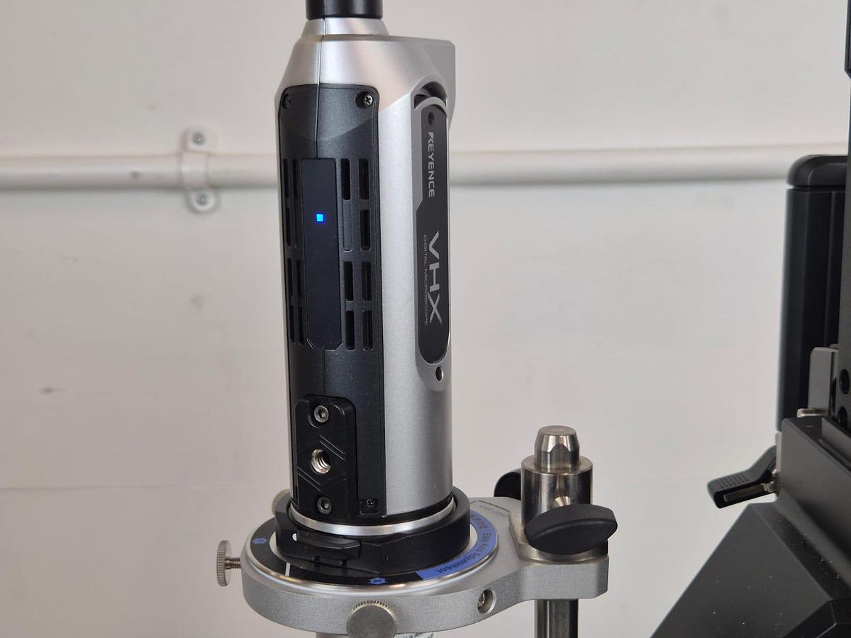 Used Keyence VHX‑700 digital microscope system
