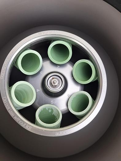 Used Heraeus Biofuge Primo R Refrigerated Centrifuge